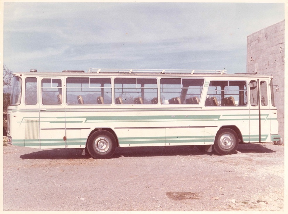 Autobús antiguo Roig